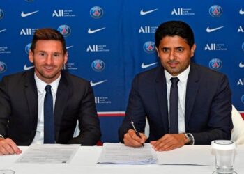 OFICIAL |  Leo Messi firma con el PSG por dos años