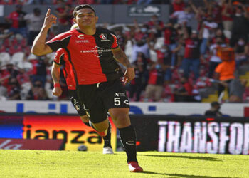 Los Zorros doman a la Fiera