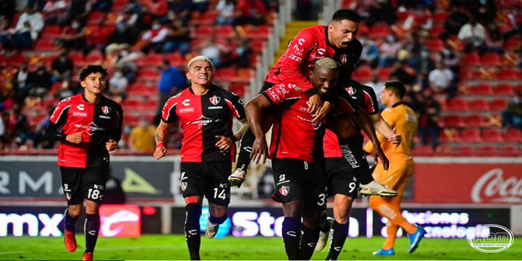 Goleada rojinegra en Aguascalientes