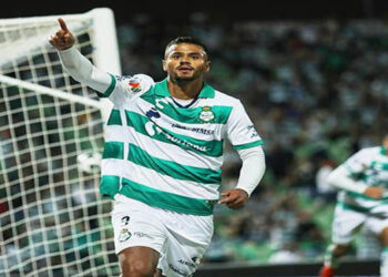 Santos rescata el empate en casa