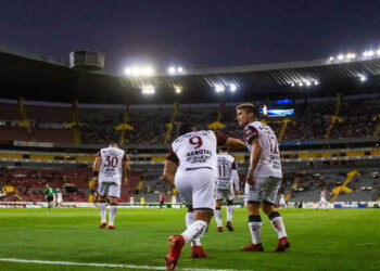 ¡Sorpresa! Los Xolos muerden a los Zorros en el Jalisco