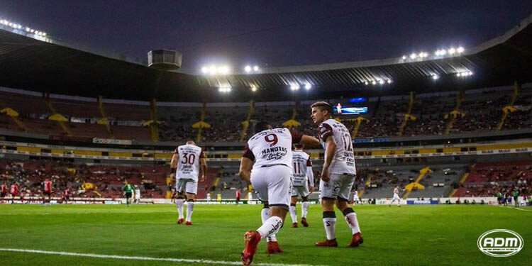 ¡Sorpresa! Los Xolos muerden a los Zorros en el Jalisco
