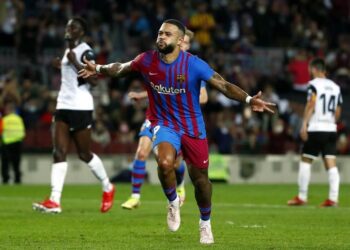 Barcelona vence en casa al Valencia