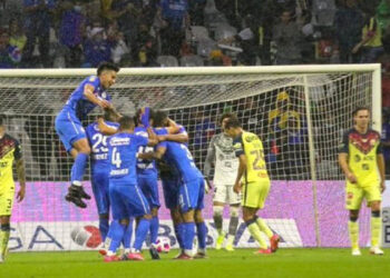 ¡Semana de terror para el América! Cruz Azul se lleva el Clásico Joven