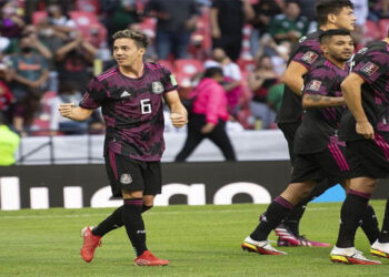 México golea a Honduras y recupera el liderato del Octagonal de Concacaf