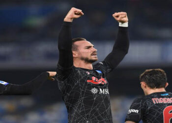 El Napoli vence al Bologna y se mantiene como líder de la Serie A