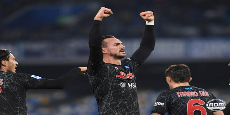 El Napoli vence al Bologna y se mantiene como líder de la Serie A