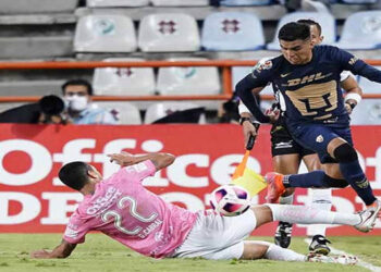Pachuca rescata el empate ante los Pumas