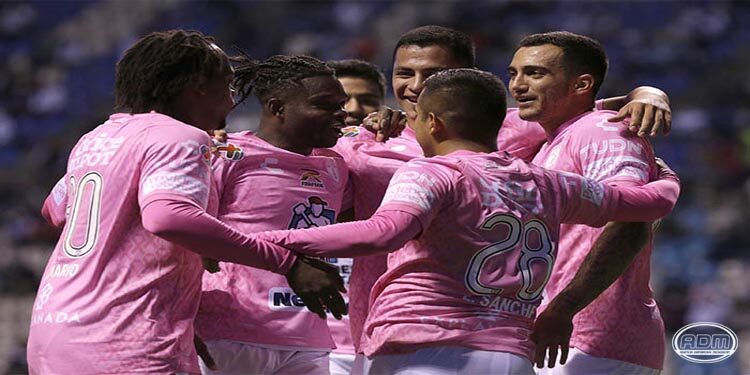 Los Tuzos se llevan los tres puntos de Puebla