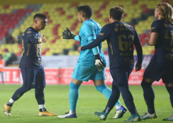 Los Pumas rugen y le quitan el invicto a los Canarios en el Morelos