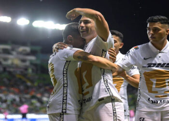 Los Pumas rugen más fuerte que el León