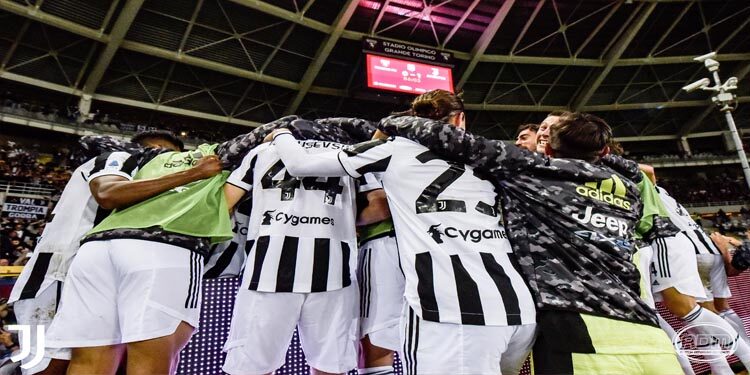 La Juventus se lleva el Derbi de Turín