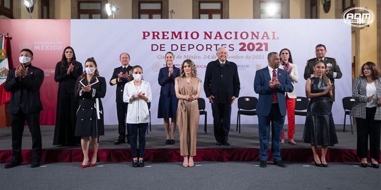 AMLO entregó el Premio Nacional de Deportes 2021