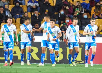 Puebla doma a los Tigres en el Volcán