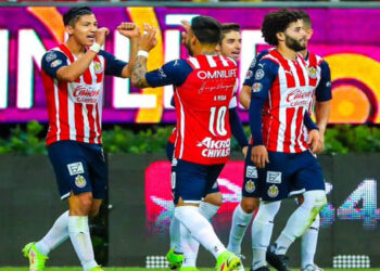¡Chivalácticas! Chivas se presentó con goleada ante Mazatlán FC