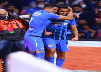 La Máquina volvió a pitar en el Azteca