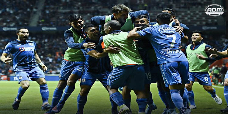 La Máquina pita y golea al Toluca en el Infierno