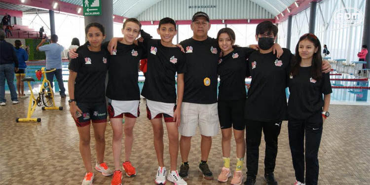 Avanzan triatletas de IMCUFIDE a Regional de JN Conade 2022