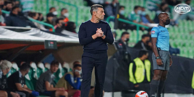 OFICIAL | Pedro Caixinha deja la dirección técnica del Santos