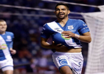 Puebla vence a Rayados y se mantiene como líder general