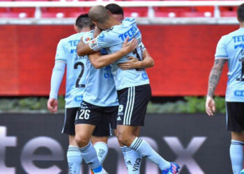 Los Tigres desgarran a la Chivas