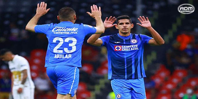 Cruz Azul vence a Pumas en el Azteca