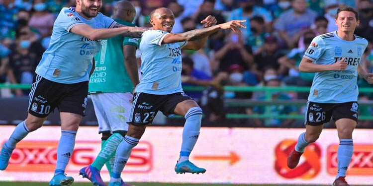 Los Tigres rugen en la guarida de la Fiera