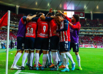 Las Chivas ganan y se meten de lleno en la lucha por el Repechaje