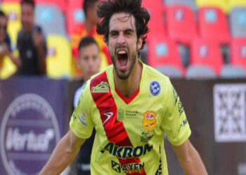 Los Canarios de manera sufrida avanzan a Semifinales