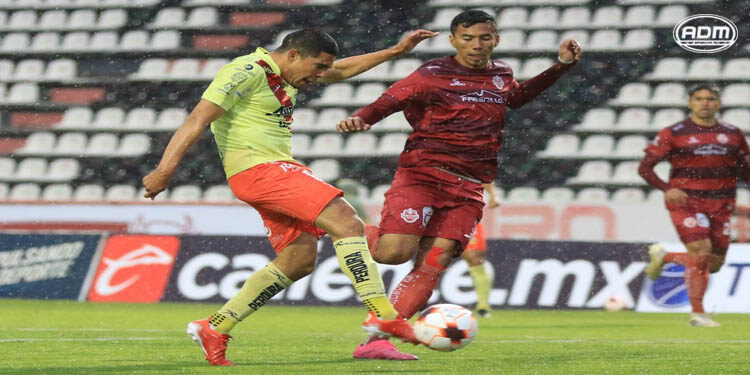 Los Canarios rescatan el empate ante Mineros en la ida de los Cuartos de Final
