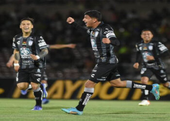 Pachuca gana en Juárez y mantiene el liderato general