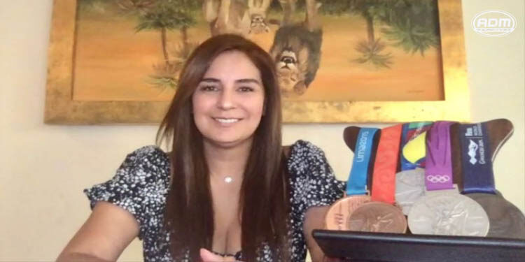 Paola Espinosa anuncia su retiro como clavadista profesional