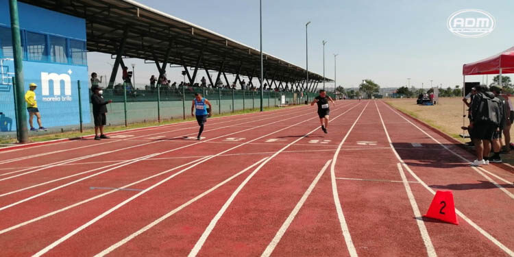 Gobierno de Morelia rehabilitará pista sintética del Complejo Deportivo Bicentenario
