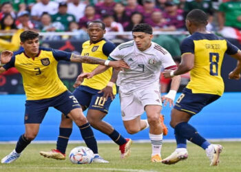 México no muestra mejoría y empata con Ecuador