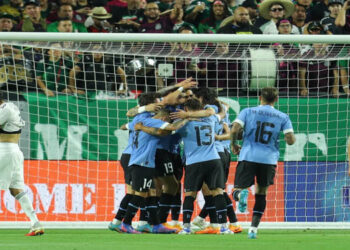 Uruguay golea a México y se encienden las alrmas rumbo a Qatar 2022