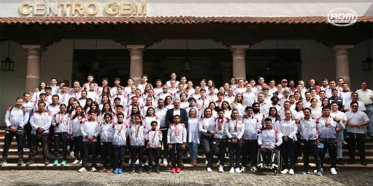 Alfredo Ramírez compromete apoyo económico a medallistas de los Juegos Nacionales Conade 2022