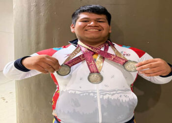 Gana Michoacán tres medallas de plata en halterofilia en los Nacionales Conade 2022