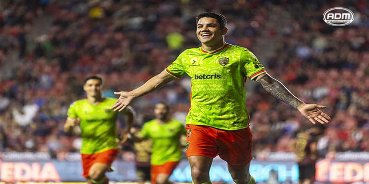 Los Bravos vencen a los Xolos