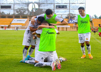 Los Canarios pican a los Alebrijes y vuelan al tercer lugar general