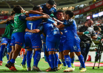 Los Rayados salen de Aguascalientes con el liderato general