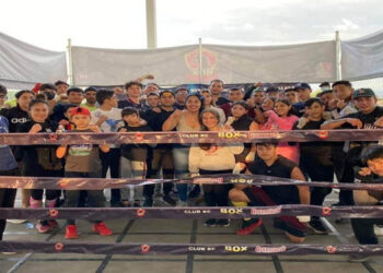 Realiza IMCUFIDE y Club de Box Guerreros charla nutricional en Unidad Deportiva Hidalgo