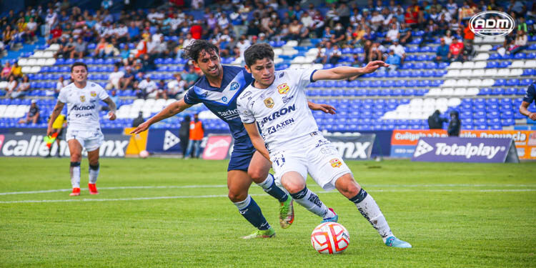 Los Toros frenan el vuelo de los Canarios