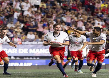 Chivas gana en Tijuana y liga su cuarta victoria consecutiva