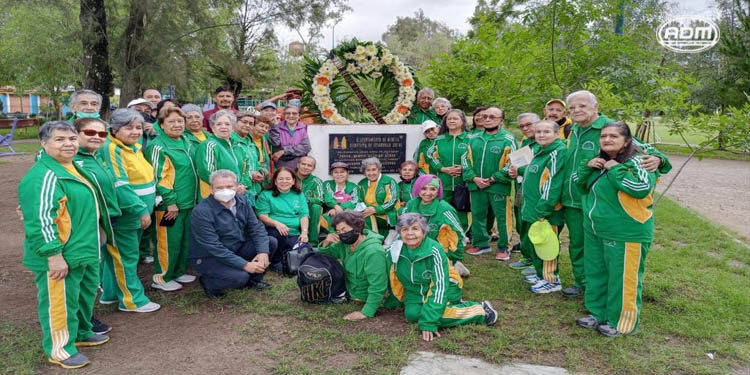 Realizan homenaje a Bertín Aguilar Pérez, impulsor del deporte en Morelia