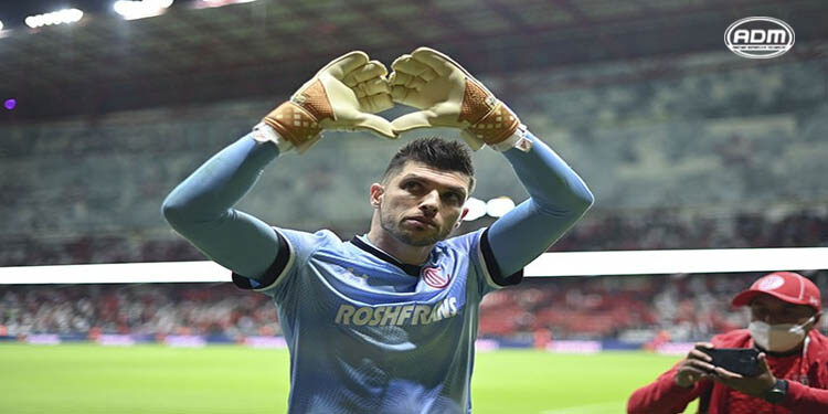 En feria de goles, Toluca vence al Santos en la ida de los Cuartos de Final