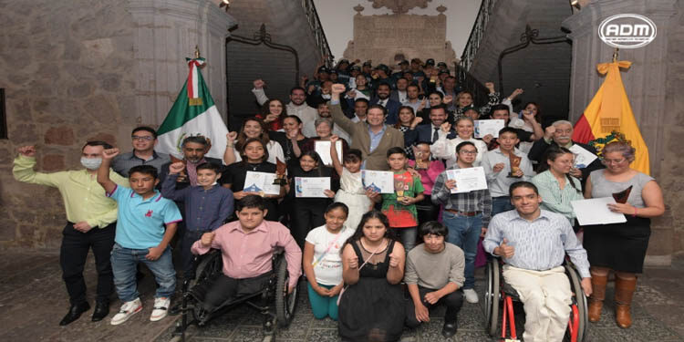 Entrega Alfonso Martínez Alcázar Galardón Municipal del Deporte “Bertín Aguilar Pérez” 2022