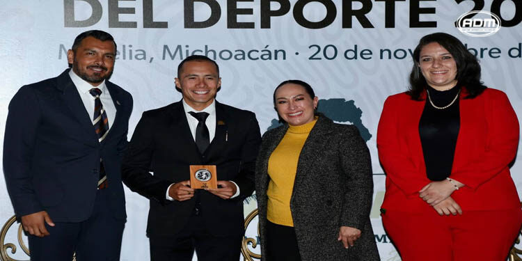 Ever Palma Olivares recibe el Premio Estatal del Deporte 2022