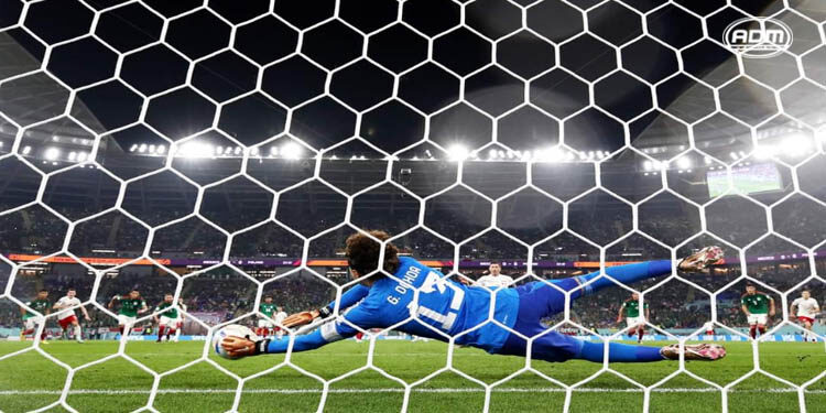 Con Memo Ochoa como héroe, México empata con Polonia en su debut en Qatar 2022