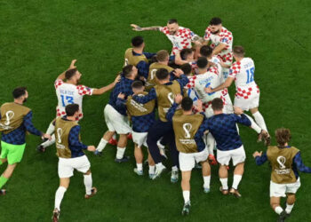 Croacia vence en penales a Brasil y es el primer Semifinalista