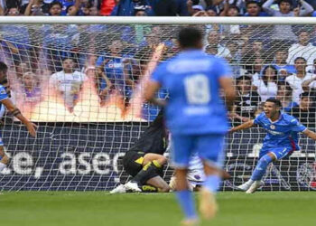 Cruz Azul vence a Fc Juárez yhila su tercera victoria consecutiva